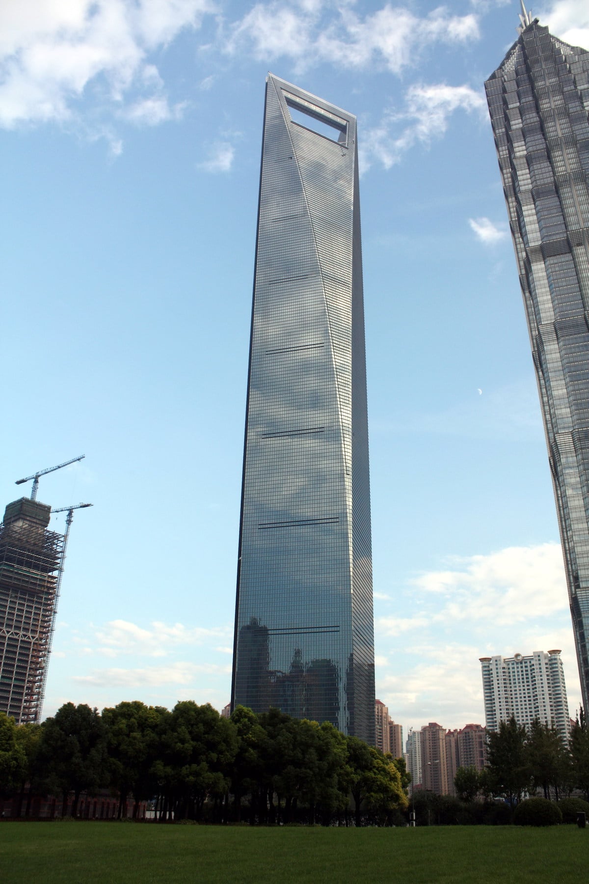 These Skyscrapers are the 15 Tallest Buildings in the World